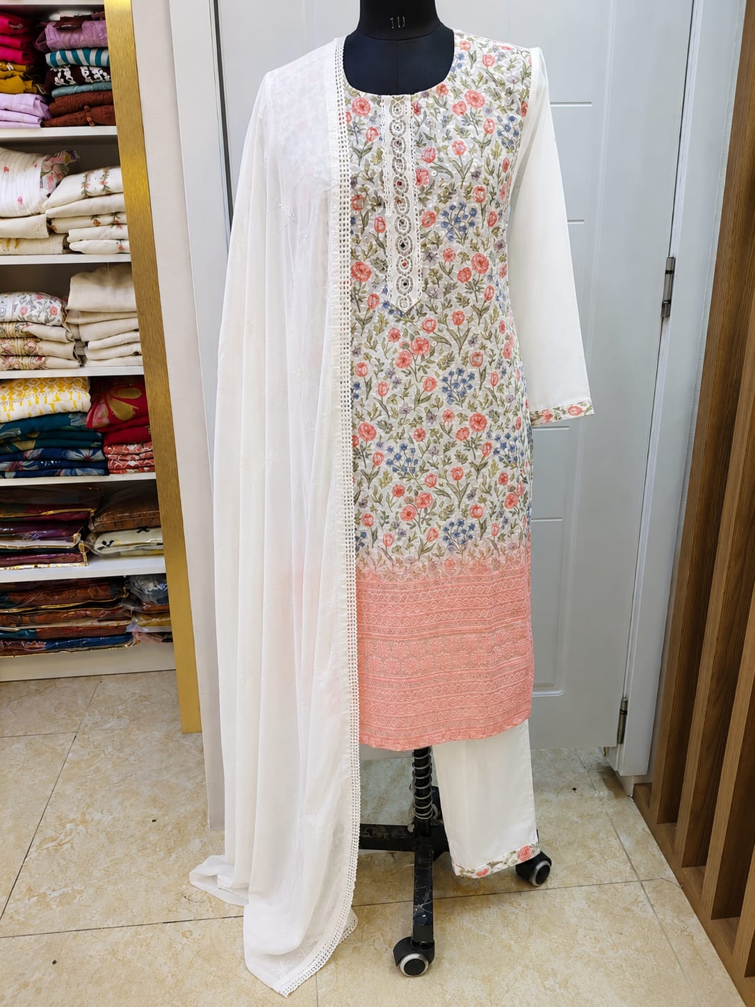 White Floral Printed 3-Piece Suit Set - Image 4